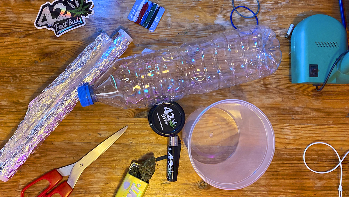 Making a homemade gravity bong is easy and with tools you can probably find at home. Making a homemade gravity bong is easy and with tools you can probably find at home.