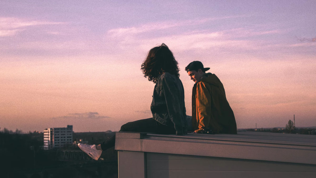 Take your beloved to a high viewpoint and burn one as you enjoy the sunset together! Take your beloved to a high viewpoint and burn one as you enjoy the sunset together!