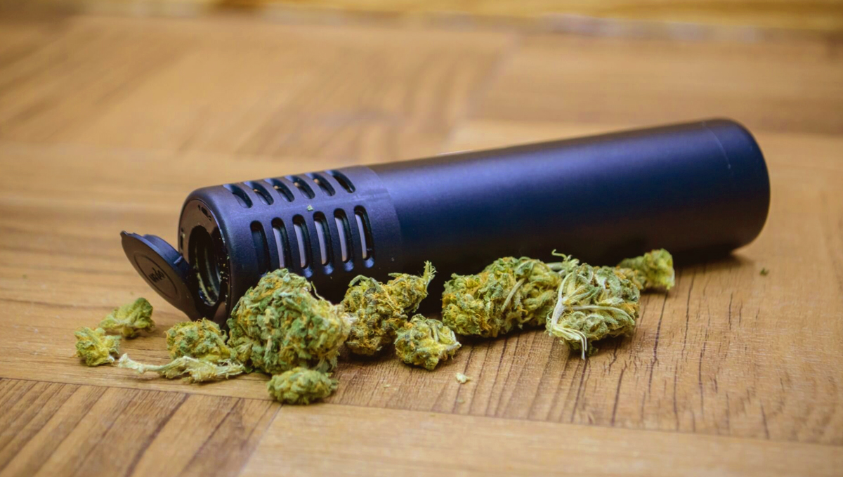 Vaporizers are great for preventing the weed smell. Vaporizers are great for preventing the weed smell.