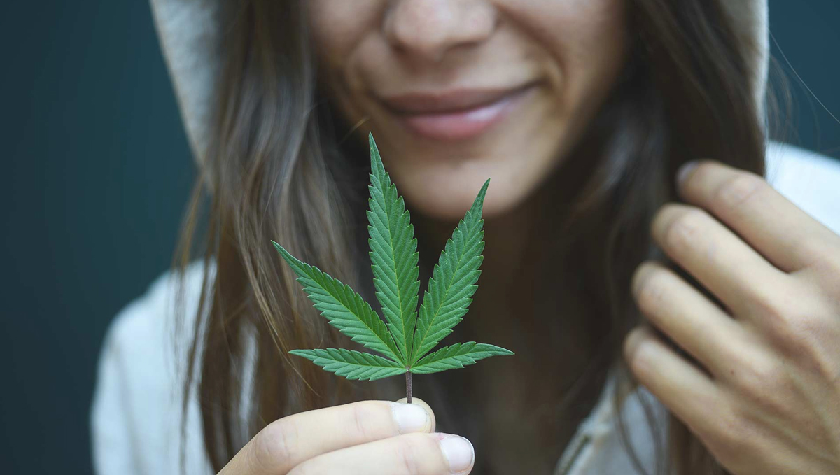 Women tend to suffer more withdrawal signs. Women tend to suffer more withdrawal signs.