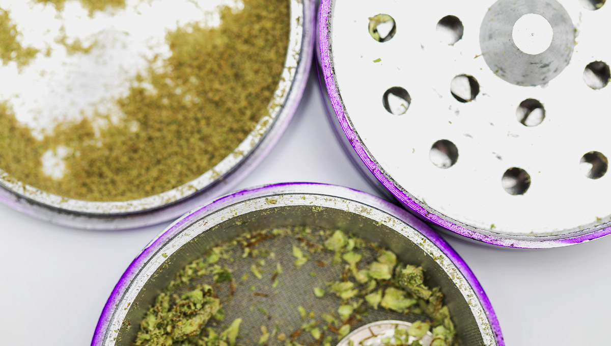 Les broyeurs de mauvaises herbes ont été inventés en 1905 par deux Australiens.