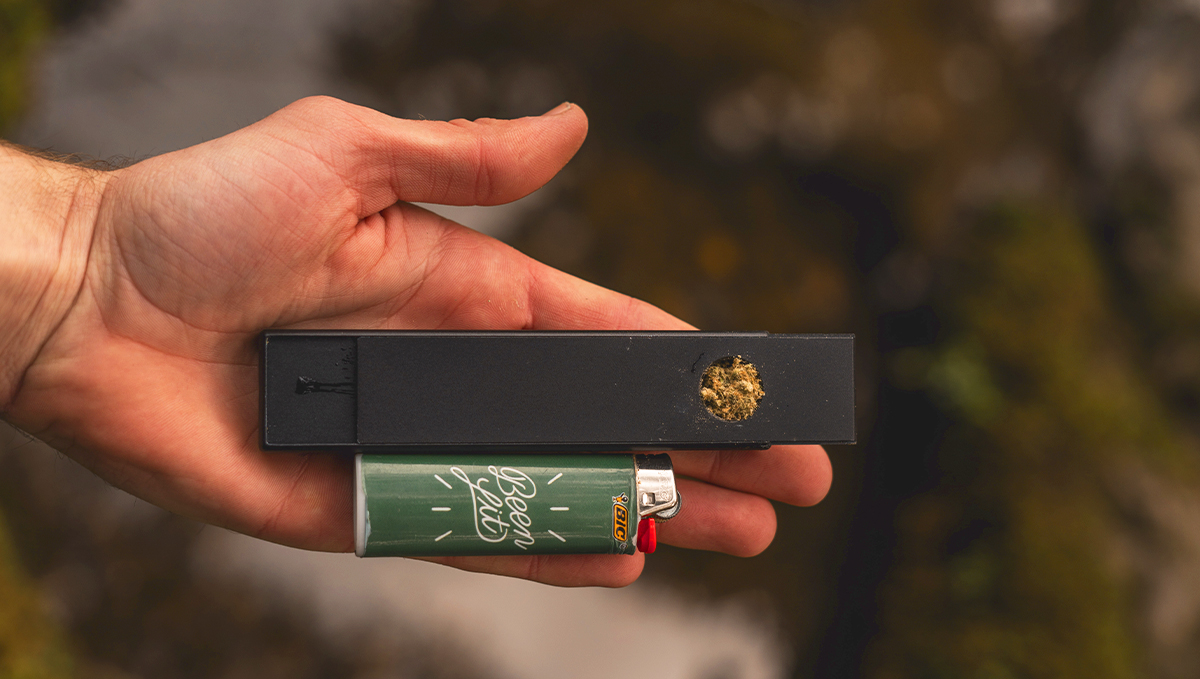 CBD helps successfully with tobacco addiction. CBD helps successfully with tobacco addiction.