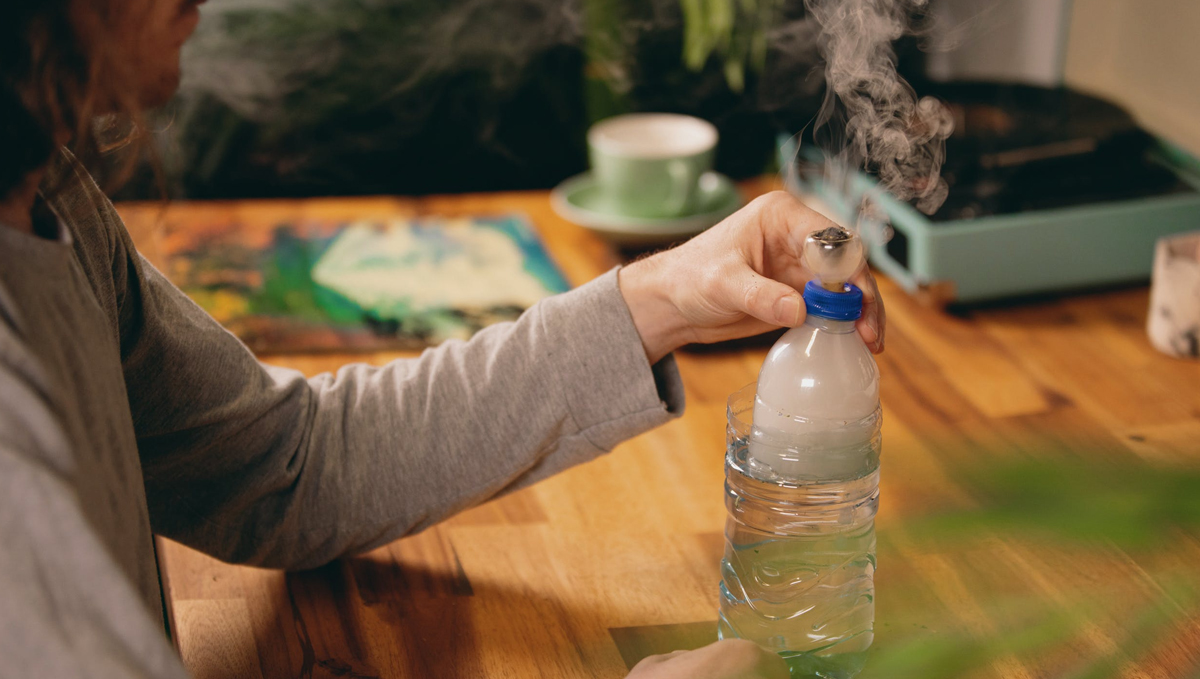 Learn what is a gravity bong and how to use it. Learn what is a gravity bong and how to use it.