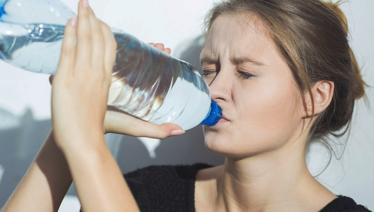 What Does Getting High Feel Like?: Physical sensations include mouth dryness, puffy red eyes and the munchies! What Does Getting High Feel Like?: Physical sensations include mouth dryness, puffy red eyes and the munchies!