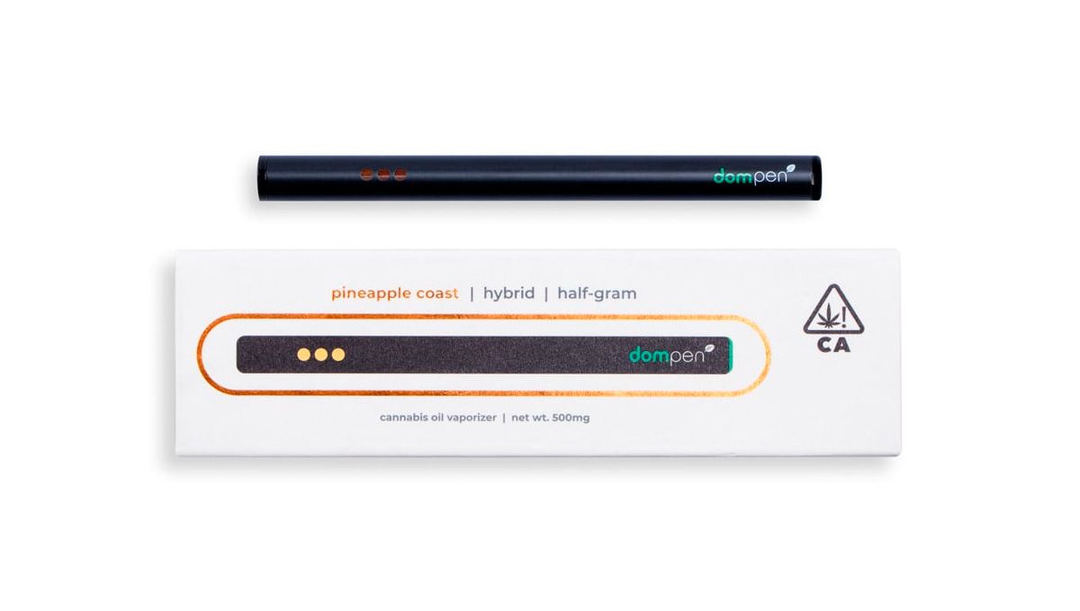 Tips For Choosing Best Weed Pens To Puff In: A product picture of a black Dompen weed pen and its package Tips For Choosing Best Weed Pens To Puff In: A product picture of a black Dompen weed pen and its package