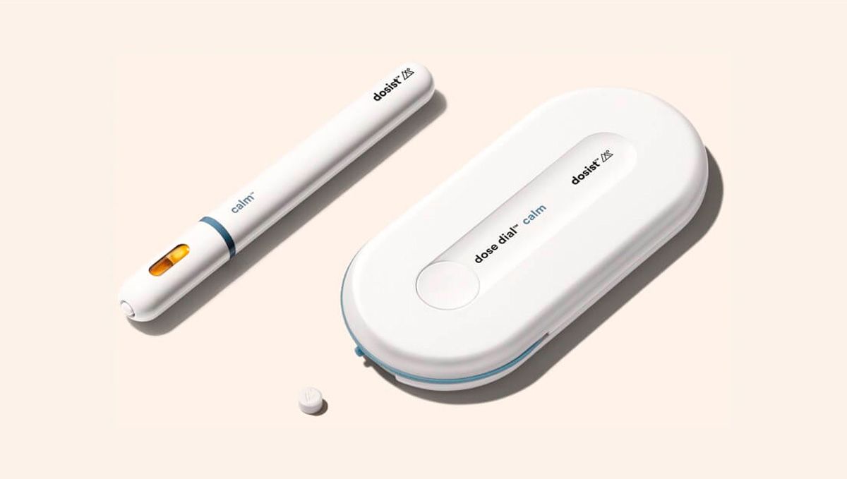 Tips For Choosing Best Weed Pens To Puff In: A product picture of a white Diamond CBD weed pen system Tips For Choosing Best Weed Pens To Puff In: A product picture of a white Diamond CBD weed pen system