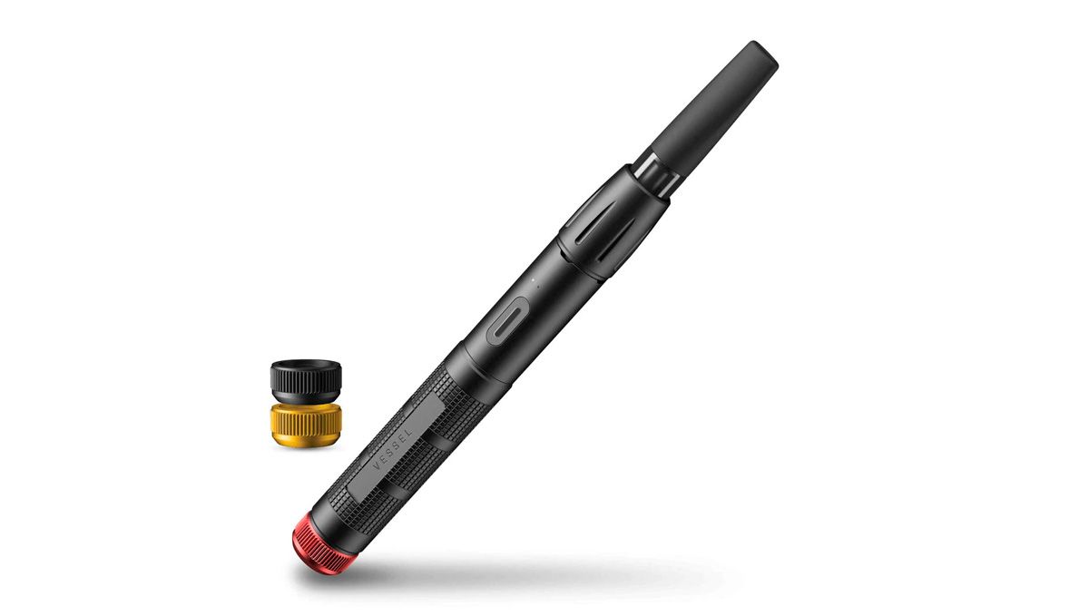 Tips For Choosing Best Weed Pens To Puff In: A product picture of a Vessel Expedition rechargeable battery used for smoking vape cartridges Tips For Choosing Best Weed Pens To Puff In: A product picture of a Vessel Expedition rechargeable battery used for smoking vape cartridges