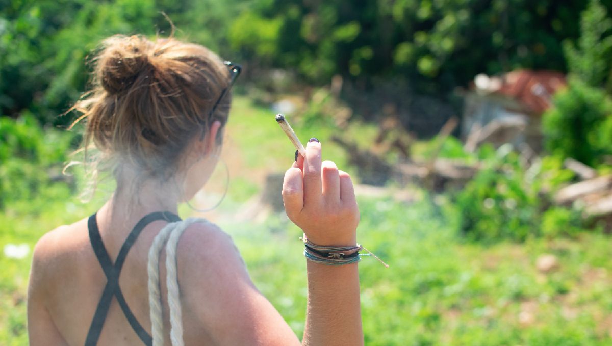 How to enhance your cannabis high? change up the setting How to enhance your cannabis high? change up the setting